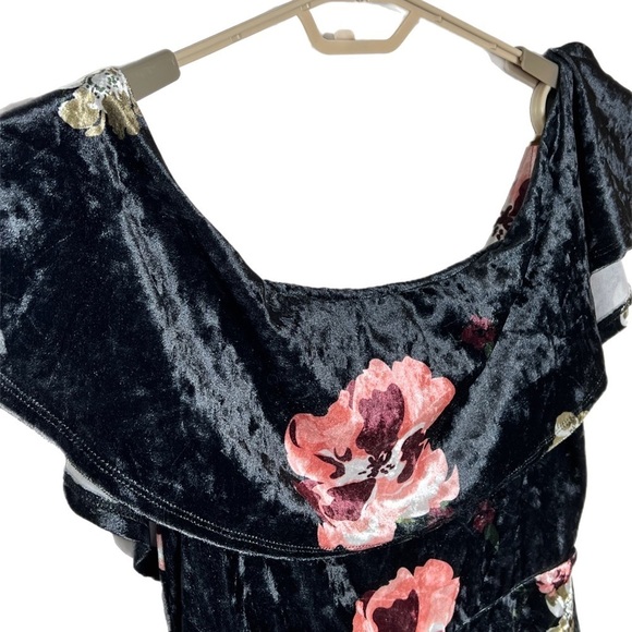 Hot Gal Velvet Paisley Dress size large mini dress or could go over leggins - Picture 3 of 4